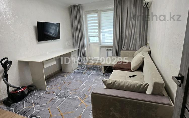 1-бөлмелі пәтер · 35 м² · 4/5 қабат, 7мкр 35 — Остановка самал, бағасы: 140 000 ₸ в Таразе — фото 2