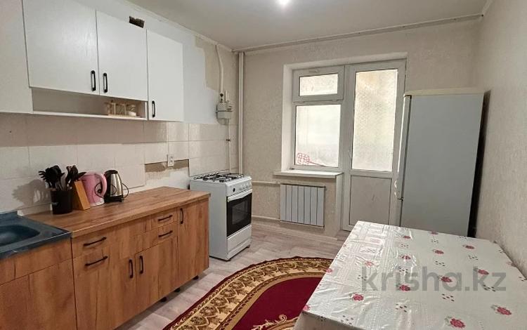 1-бөлмелі пәтер · 43.7 м² · 1/9 қабат, Болашақ ш/а., бағасы: 12.5 млн ₸ в Актобе, мкр Болашак — фото 2