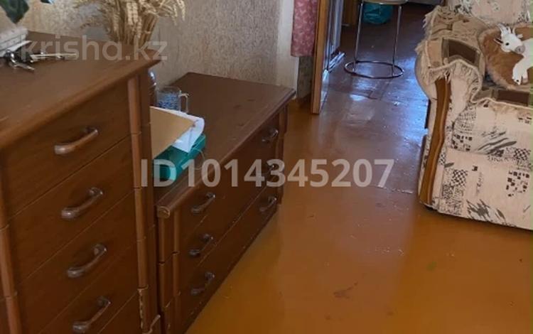 2-бөлмелі пәтер · 44 м² · 5/5 қабат, Букетова 30 — Амангельды, бағасы: 17 млн ₸ в Петропавловске — фото 2