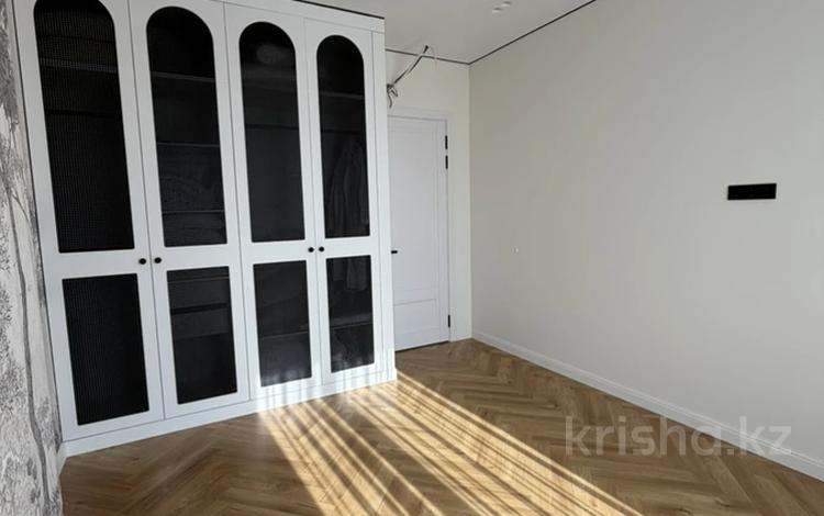 3-комнатная квартира · 120 м² · 14/19 этаж, Аль-Фараби 41 за 165 млн ₸ в Алматы, Бостандыкский р-н — фото 2