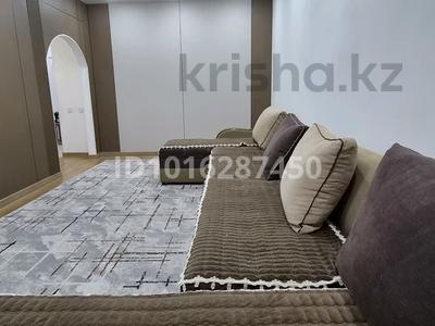 3-комнатная квартира · 90 м² · 1/16 этаж, мкр Шымсити, Квартал 189 15 за 300 000 ₸ в Шымкенте, Абайский р-н
