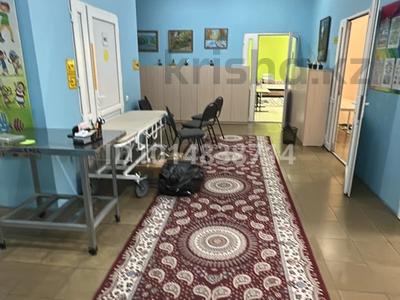 ТОО с лицензией и с помещением. · 900 м², бағасы: 350 млн ₸ в Семее