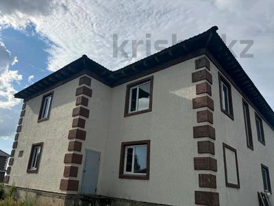 Отдельный дом · 6 комнат · 280 м² · 10 сот., Тауелсиздик 8 за 30 млн ₸ в Косшокы