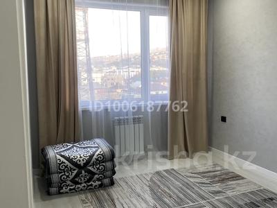 2-комнатная квартира · 48 м² · 7/9 этаж, Райымбек батыра 272 за 300 000 〒 в 