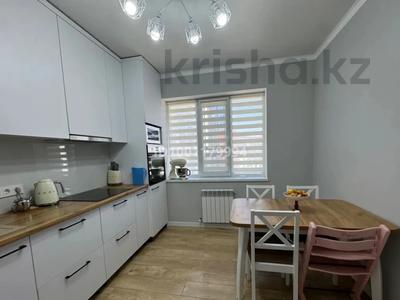 Продажа квартир в Алматы: 2-комнатная квартира · 55 м² · 11/12 этаж, мкр Дарабоз 75 — Момышулы за 34 млн 〒 2-комнатная квартира · 55 м² · 11/12 этаж, мкр Дарабоз 75 — Момышулы за 34 млн 〒 в Алматы, Алатауский р-н