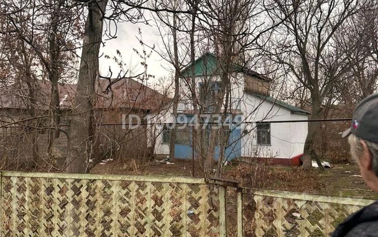 Жеке үй · 4 бөлме · 70 м² · 10 сот., Т. Рыскулова 9, бағасы: 9.8 млн 〒 в им. Турара рыскуловой — фото 2