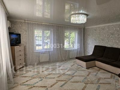 Отдельный дом · 4 комнаты · 100 м² · 3 сот., Жанкожа батыра 113А — Кунаева за 27.5 млн 〒 в Актобе, мкр. Курмыш