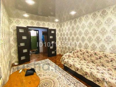 2-бөлмелі пәтер · 60 м² · 2/10 қабат, Мкр. Кунаева 60, бағасы: 150 000 ₸ в Уральске, мкр Школьник