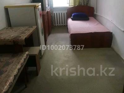 1 комната · 12 м² · 1 этаж, Пришахтинск, Восточная 18 за 55 000 〒 в Караганде, Алихана Бокейханова р-н