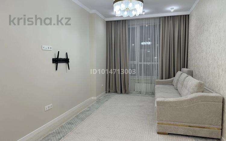 2-комнатная квартира · 68 м² · 9/18 этаж, Калдаякова за 300 000 ₸ в Астане, Сарайшык р-н — фото 2