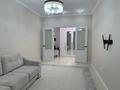 2-комнатная квартира · 68 м² · 9/18 этаж, Калдаякова за 300 000 ₸ в Астане, Сарайшык р-н — фото 2