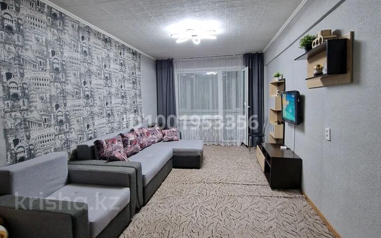 2-комнатная квартира · 46.5 м² · 2/5 этаж, Добролюбова 49 — Бульвар Гагарина за 18 млн 〒 в Усть-Каменогорске — фото 6