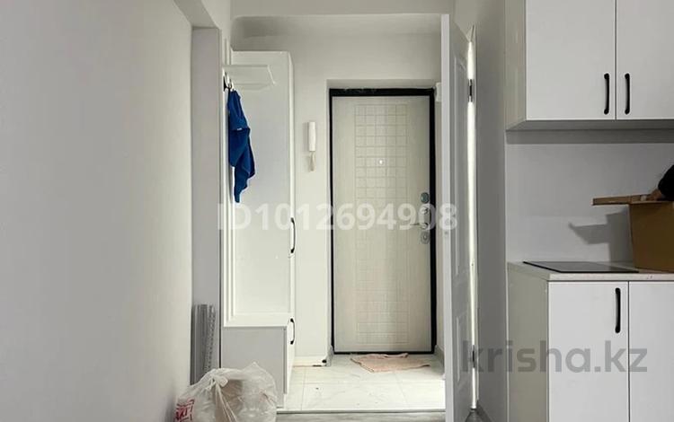 1-бөлмелі пәтер · 20 м² · 3/5 қабат, Райымбека 206а — Райымбека уг Ауэзова, бағасы: 15.5 млн ₸ в Алматы, Алмалинский р-н — фото 2