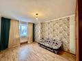1-комнатная квартира, 37 м², 1/9 этаж помесячно, Азербаева 16 за 130 000 〒 в Астане, Алматы р-н — фото 3