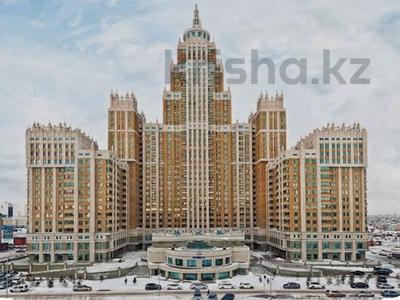 3-комнатная квартира · 102 м² · 8/14 этаж, Кабанбай батыра 11 за 63 млн ₸ в Астане, Есильский р-н
