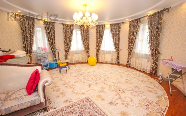 3-бөлмелі пәтер · 135 м² · 8/16 қабат, Навои 208 — Торайгырова, бағасы: 89 млн ₸ в Алматы, Бостандыкский р-н — фото 5