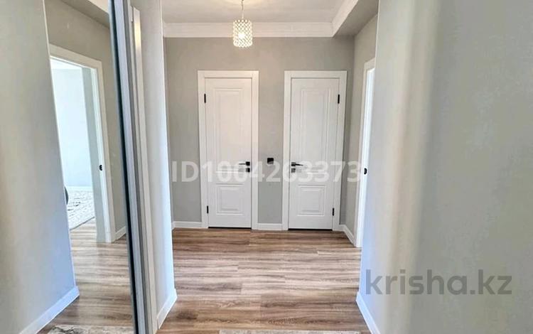 2-комнатная квартира · 65 м² · 3/5 этаж, 17-й мкр 70 за 23.8 млн 〒 в Актау — фото 2