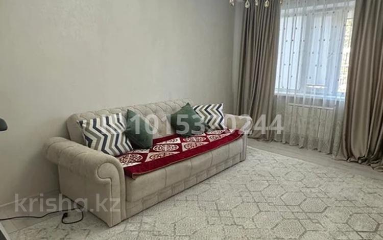 2-бөлмелі пәтер · 46 м² · 3/5 қабат, Кабанбай батыр 24, бағасы: 17 млн ₸ в Сарканде — фото 3