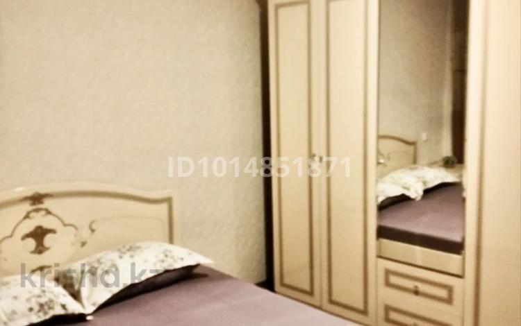 2-комнатная квартира · 60 м² · 2/5 этаж, Рахимова 3 — В центре города район старой Горбольницаы проспект Жамбыла- Рахимова за 14 000 ₸ в Таразе — фото 2
