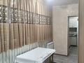 2-комнатная квартира · 60 м² · 2/5 этаж, Рахимова 3 — В центре города район старой Горбольницаы проспект Жамбыла- Рахимова за 14 000 ₸ в Таразе — фото 9