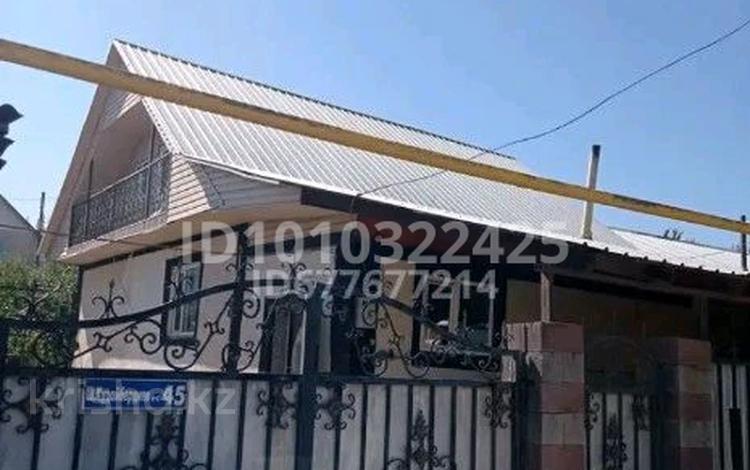 Отдельный дом · 7 комнат · 180 м² · 7 сот., Кудайбердиева 45 за 70 млн ₸ в  — фото 2