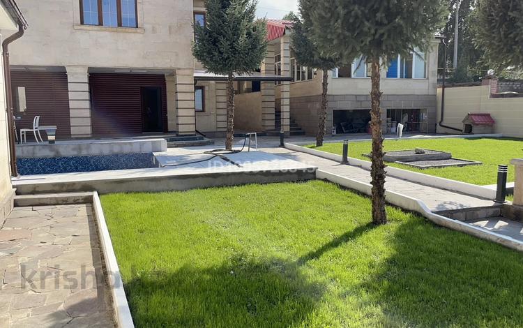 Отдельный дом · 8 комнат · 480 м² · 10 сот., мкр Каменское плато, Кербулакская 14А за 2.5 млн 〒 в Алматы, Медеуский р-н — фото 2