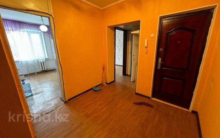 4-комнатная квартира, 76 м², 3/5 этаж, Льва Толстого за 19 млн 〒 в Уральске — фото 2