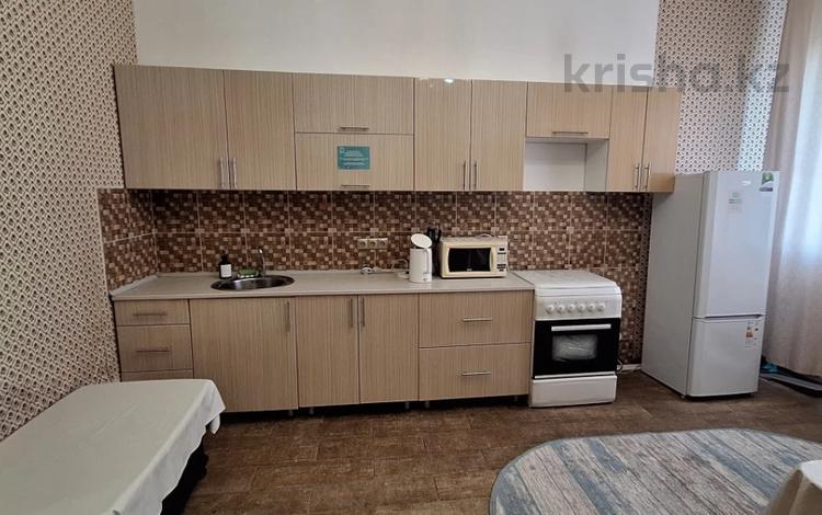 1-бөлмелі пәтер · 45 м² · 3/12 қабат, 1 ш/а, алии молдагуловой, бағасы: 17 млн ₸ в Актобе, мкр 5 — фото 7