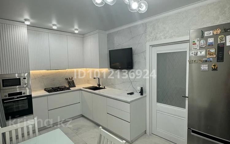 3-бөлмелі пәтер · 92.4 м² · 2/9 қабат, Курганская 2а, бағасы: 52 млн ₸ в Костанае — фото 2