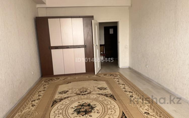 1-комнатная квартира · 56 м² · 9/9 этаж, мкр Нурсат 3 67 — Напротив Новой Мечети Сейтжанова за 120 000 ₸ в Шымкенте, Каратауский р-н — фото 2