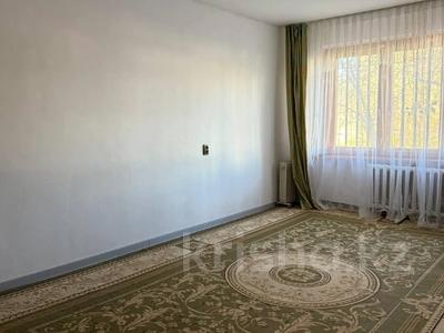 1-бөлмелі пәтер · 40 м² · 1/5 қабат, мкр 8, ГРИШИНА, бағасы: 12 млн ₸ в Актобе