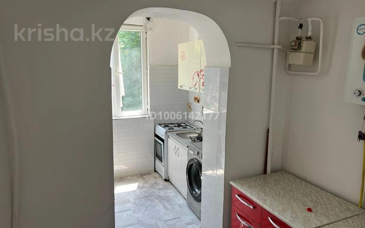 3-комнатная квартира · 65 м² · 2/4 этаж, Дехкан 2 — Туркестанская 2/5 соңы за 24 млн 〒 в Шымкенте, Аль-Фарабийский р-н — фото 2