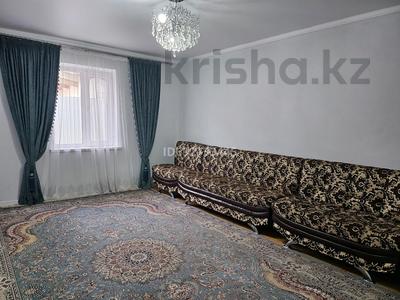 Отдельный дом • 3 комнаты • 200 м² • 9 сот., Абылай хан 32 за 50 млн 〒 в Каскелене