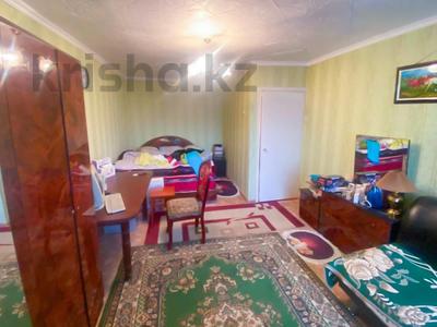 1-комнатная квартира · 38 м² · 3/5 этаж, Жастар за 10 млн ₸ в Талдыкоргане, мкр Жастар