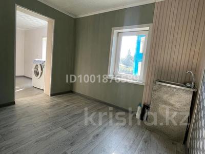 Отдельный дом · 3 комнаты · 40.2 м² · 8 сот., Куйбышева 8 — Автостанция, 12 школа за 7 млн 〒 в Риддере
