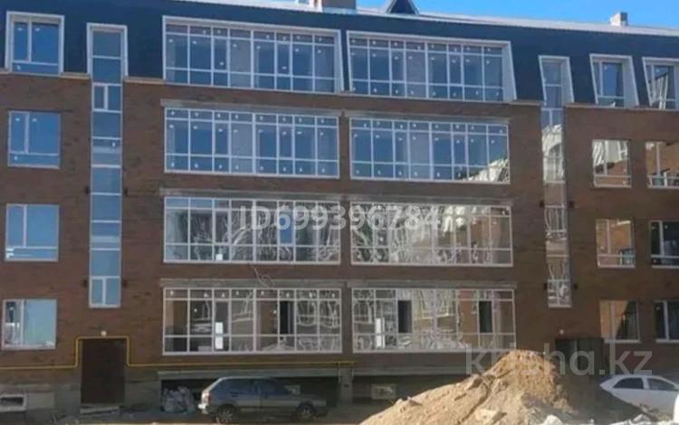 3-бөлмелі пәтер · 145 м² · 1/4 қабат, мкр Астана, Тұяқберді Шамелов 84а, бағасы: 28 млн ₸ в Уральске — фото 2