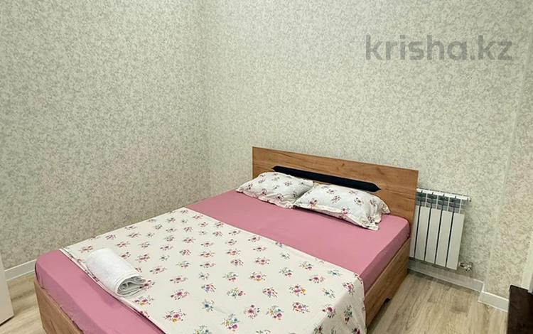 1-бөлмелі пәтер · 50 м² · 7/12 қабат, 16-ш/а. 49 — Трк актау ыстық су бар иіс жоқ таза, бағасы: 12 000 ₸ в Актау, 16-й мкр  — фото 11