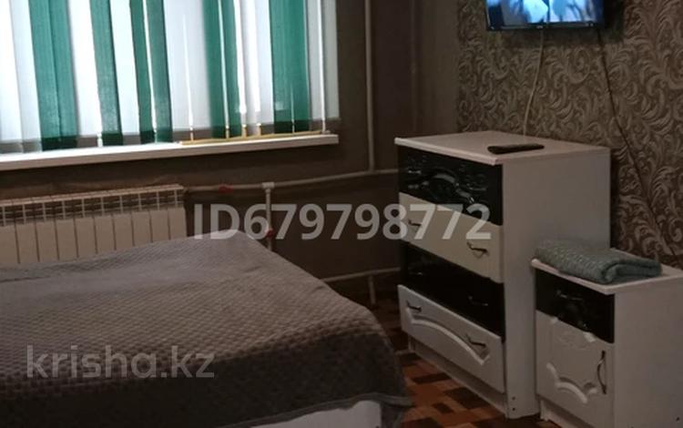 1-бөлмелі пәтер · 37 м² · 1/5 қабат, Жаңа қала ш/а., Абдирова — Абдирова, бағасы: 10 000 ₸ в Караганде, Казыбек би р-н — фото 11