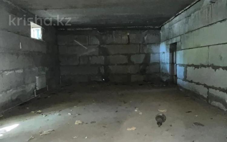 Еркін · 176.6 м², бағасы: 8 млн ₸ в Актобе, мкр. Алтын орда — фото 2
