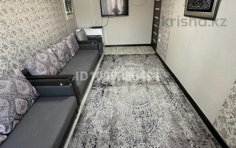 2-бөлмелі пәтер · 45.8 м² · 3/5 қабат, Абая 76, бағасы: 10 млн ₸ в Риддере — фото 2