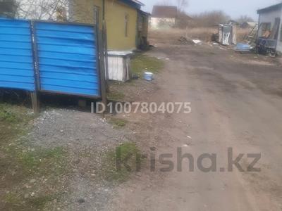 Отдельный дом · 3 комнаты · 92 м² · 30.34 сот., Казбек би34 34 за 28.5 млн ₸ в Жибек Жолы
