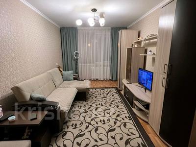 2-комнатная квартира, 54 м², 3/5 этаж, букетова за 21 млн 〒 в Петропавловске
