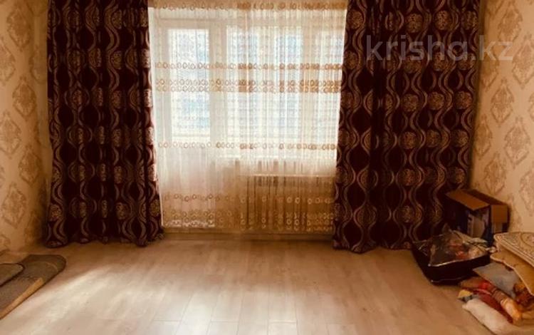 3-бөлмелі пәтер · 70 м² · 4/10 қабат, Голубые пруды ш/а., бағасы: 25.5 млн ₸ в Караганде, Алихана Бокейханова р-н — фото 11