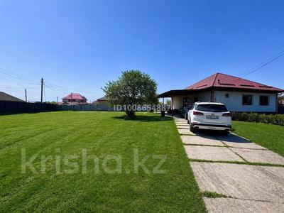Жеке үй · 5 бөлме · 150 м² · 15 жүзд., Жетісу, бағасы: 47 млн ₸ в Енбекши (Карасайский район)