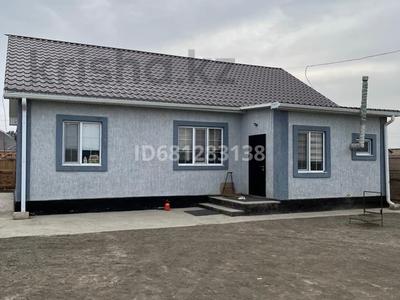 Отдельный дом · 4 комнаты · 120 м² · 8 сот., 12 улица 5 за 23 млн 〒 в Аксае