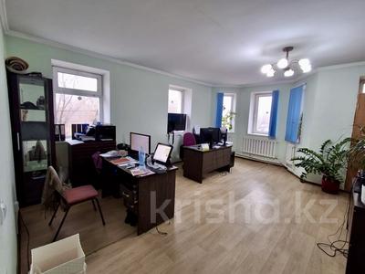 Жеке үй · 5 бөлме · 495 м² · 10 жүзд., Кордай 13 — Теннисный корт, бағасы: 150 млн ₸ в Астане, Алматы р-н