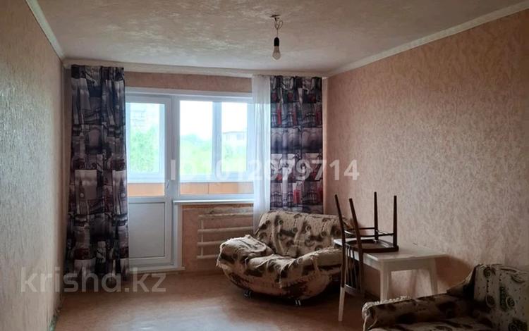 2-комнатная квартира · 49 м² · 4/5 этаж, ул. 40-летия Победы за 7.8 млн ₸ в Шахтинске — фото 2
