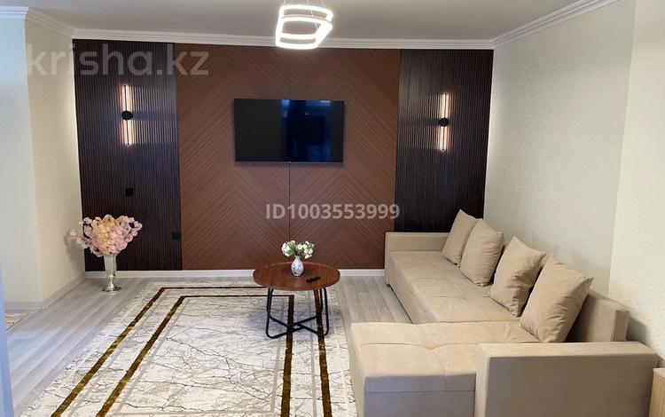 2-бөлмелі пәтер · 50 м² · 3 қабат, мкр Нурсат 2 — Находиться напротив большой мечети, бағасы: 15 000 ₸ в Шымкенте, Каратауский р-н — фото 2