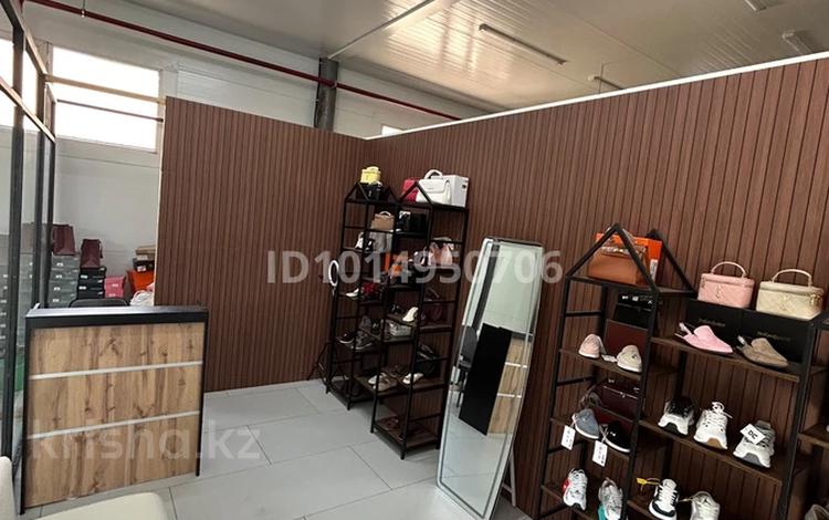 Дүкендер мен бутиктер · 15 м², бағасы: 3.2 млн ₸ в Уральске — фото 5