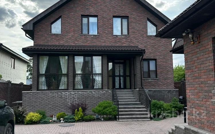 Отдельный дом · 6 комнат · 240 м² · 5 сот., Дюсенова — Ломова за 188 млн ₸ в Павлодаре — фото 2